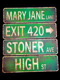 Stoner Street Signs