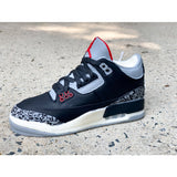 Sneaker Candle-Retro Black Cement 3 (Pre-Order)